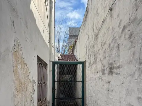 Venta Terreno con dos casas Ramos Mejia