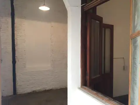 EXCLUSIVO COMERCIAL  ESTUDIO -SHOWROOM-OFICINA- ARTE-MICROEMPRENDEDORES