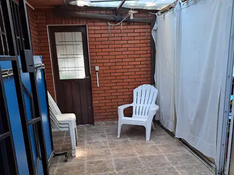 Depto Tipo Casa en Venta 46 años
