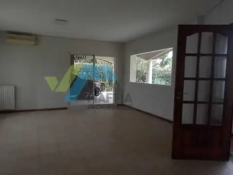 Casa Chalet  en Alquiler en Saint Matthew´s, Pilar, G.B.A. Zona Norte