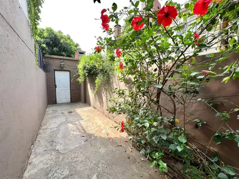 Depto Tipo Casa en Venta de 4 ambientes