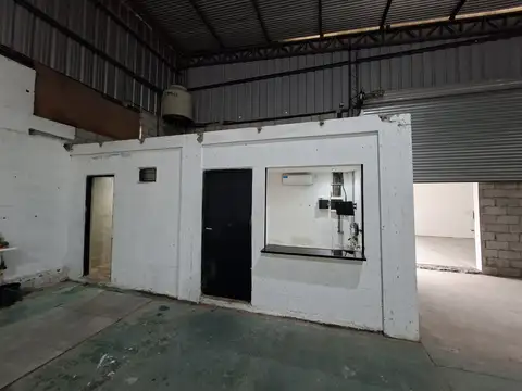 VENTA - GALPÓN 423 m2 CUBIERTOS - OPORTUNIDAD