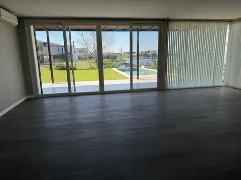 Casa en Alquiler A Estrenar