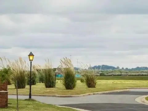 Terreno en Venta en San Sebastian, USD 45.000