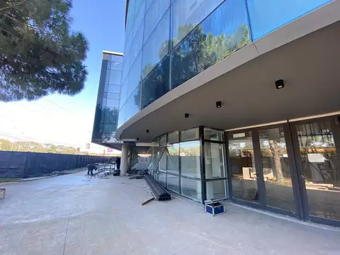 Oficina en Alquiler en Martínez, USD 16.325