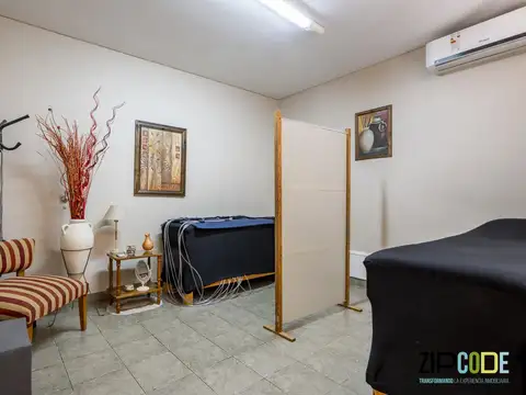 Venta Casa en Lote Propio en Villa del Parque. Vivienda Multifamiliar o Vivienda más Emprendimiento
