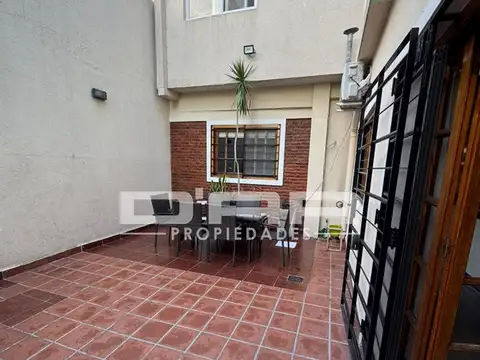 Depto Tipo Casa en Venta de 4 dormitorios