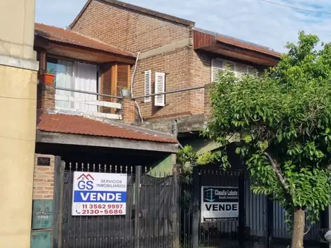 CHARCAS 1800, Piso 1