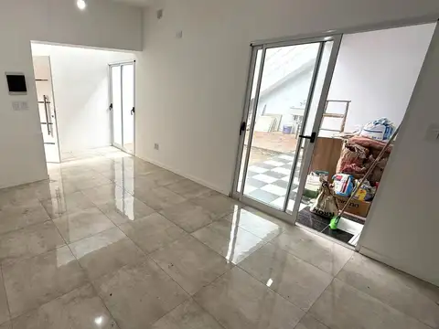 Depto Tipo Casa en Venta de 2 dormitorios