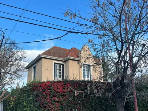 CASA EN VENTA ZONA CLUB DE REMO