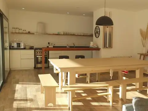 Casa en venta - 3 Dormitorios 2 Baños - Pinamar