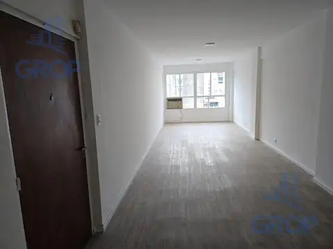 Oficina en Alquiler 50 años