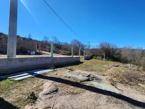 Terreno en Venta en Villa Parque Siquiman, USD 11.000