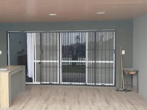 Casa en Alquiler en Pueblo Esther, $ 800.000