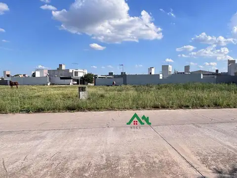 Terreno para inversión apto dúplex en Barrio Solares del Norte Villa María