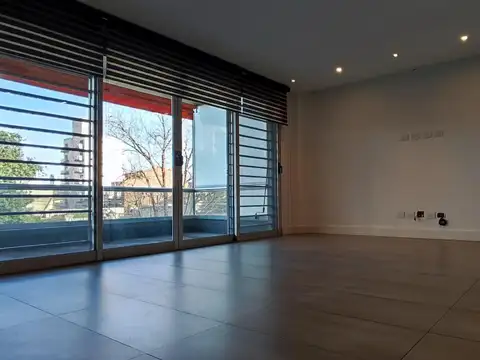 Piso 4 ambientes, cochera, SUM, Pileta