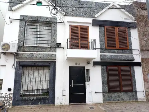 Venta PH 2 dorm y patio con verde