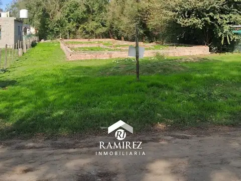 LOTE EN VILLA RÍO SANTA ROSA (Villa Incor)