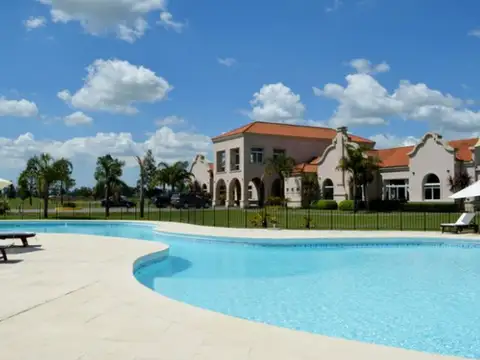 Terreno en Venta en Area 60, USD 21.000