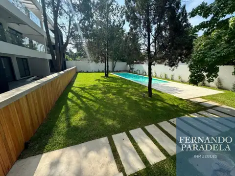 Departamento en Venta en Barrio Parque Leloir, USD 331.000