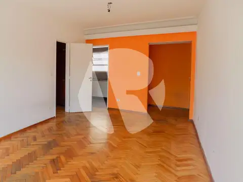 Departamento en Venta en San Nicolás, USD 120.000