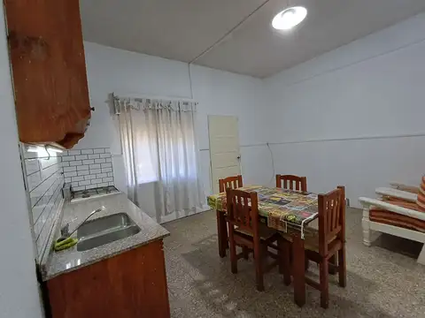 Depto Tipo Casa 2 ambientes con 1 baño