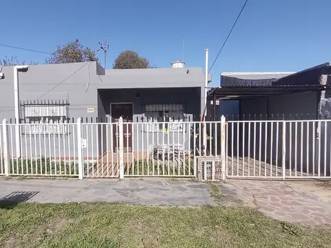 VENTA CASA 3 AMB EN JOSE C. PAZ