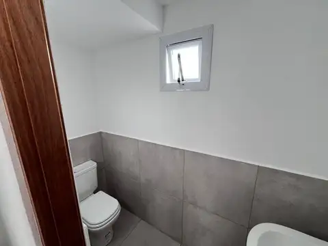Local en Alquiler en Berisso, $ 800.000