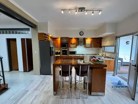 Casa en Venta en Bernal, USD 278.000