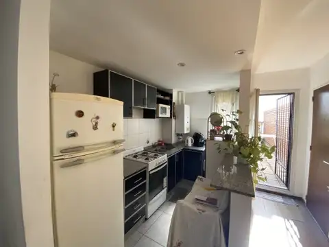 Venta, Departamento 2 dormitorios con patio