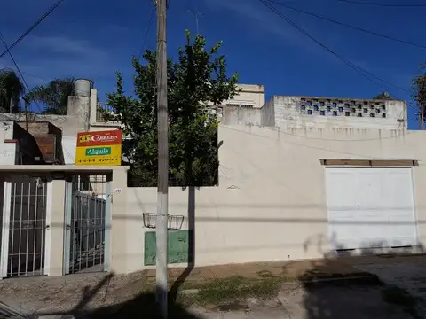 DEPARTAMENTO 2 AMB AMPLIO EN PH FRENTE  VILLA BOSCH S/EXP