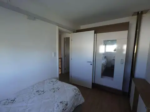 Depto Tipo Casa en Venta 6 años