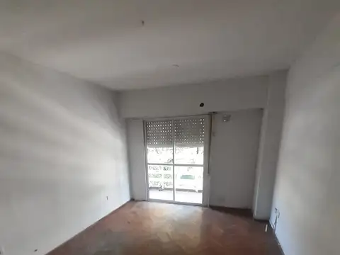 PARAGUAY 400, Piso 01