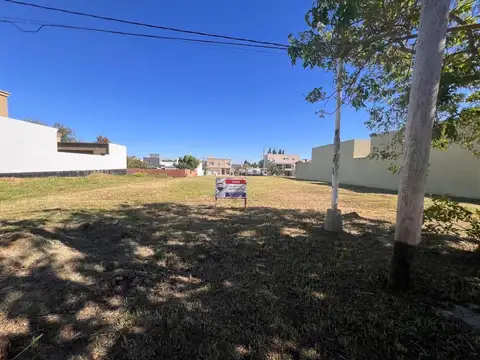Lote de 618 m² en excelente ubicación, Crespo