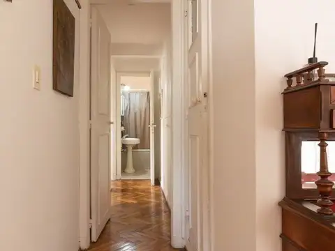 Venta 3 amb c/ dependencia - Luminoso - Cochera - Recoleta