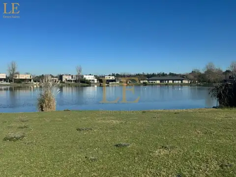 LOTE A LA VENTA EN EL CANTON