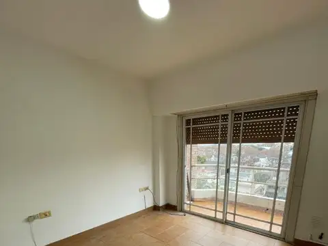 Camacua 600, Piso 5