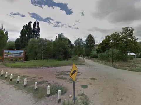 Alcamán e/ Las Golondrinas y Águila Mora