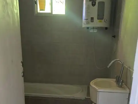 Departamento en Alquiler en El Ombu, $ 900.000