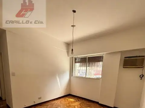 Planta baja al frente 2 ambientes