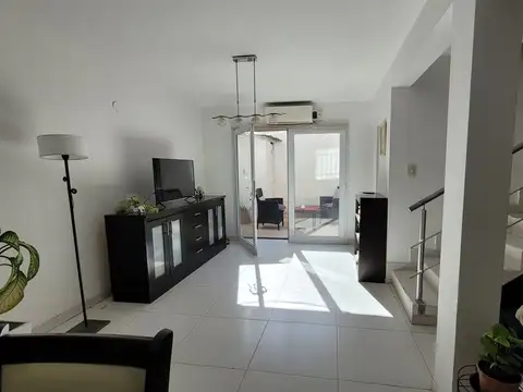 Casa en Venta en Neuquen, USD 185.000