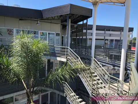 Estanislao López 2600, Piso pb