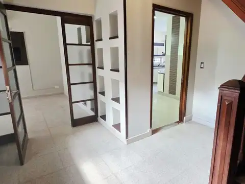 Casa 6 ambientes con 6 baños