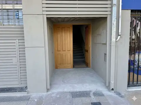 VENTA OFICINAS ITUZAINGÓ NORTE EN CONSTRUCCION