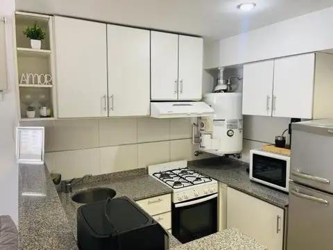 Mono Ambiente con Balcon en Venta - Centro
