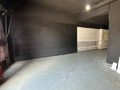 Local en Alquiler en Burzaco, $ 700.000