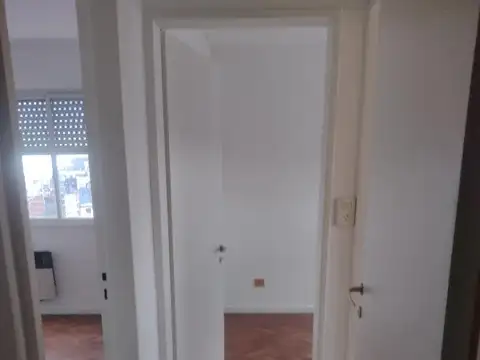 Departamento en Alquiler en Balvanera, $ 800.000
