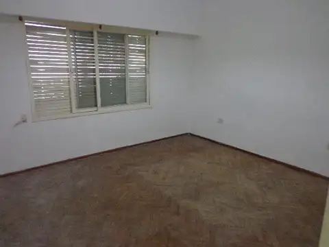 Casa en Alquiler 50 años