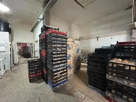 Galpon en venta - Avellaneda