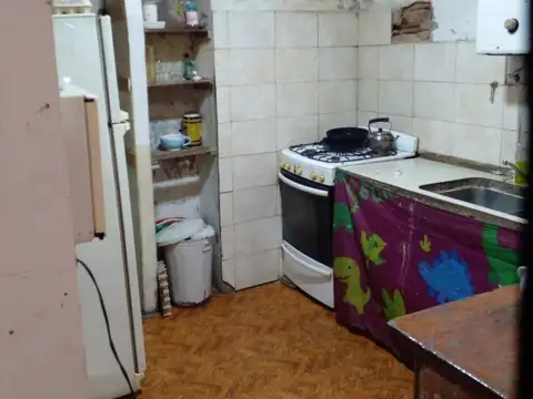 Depto Tipo Casa 4 ambientes con 1 baño
